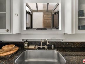 2951 Park Center Drive, Los Angeles CA 90068