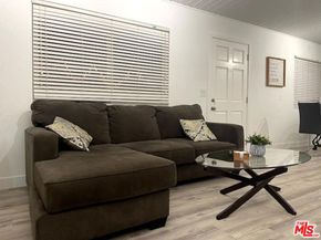 12463 Walsh Avenue, Los Angeles CA 90066