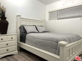 12463 Walsh Avenue, Los Angeles CA 90066