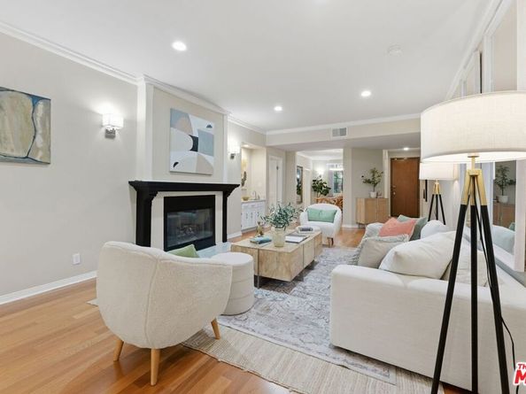 11939 GORHAM Avenue 103, Los Angeles CA 90049