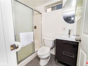 1023 S Wilton Place, Los Angeles CA 90019