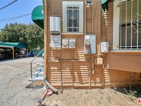 1023 S Wilton Place, Los Angeles CA 90019