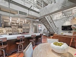 330 S 11th Avenue A005, Los Angeles CA 90015