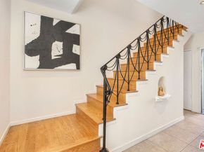 1174 Carmona Avenue, Los Angeles CA 90019