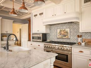 248 S Hudson Avenue, Los Angeles CA 90004