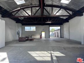 2411 Exposition Place, Los Angeles CA 90018