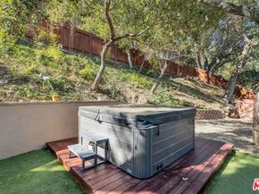 21832 Canon Drive, Topanga CA 90290