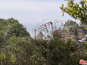 439 Mesa Road, Santa Monica CA 90402