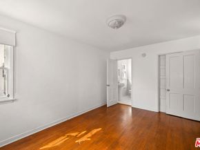 1124 12th Street, Santa Monica CA 90403