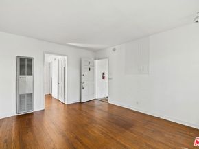 1124 12th Street, Santa Monica CA 90403