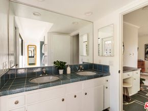 9550 Wheatland Avenue, Sunland CA 91040