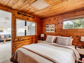 9550 Wheatland Avenue, Sunland CA 91040