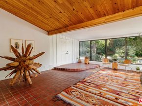 9550 Wheatland Avenue, Sunland CA 91040