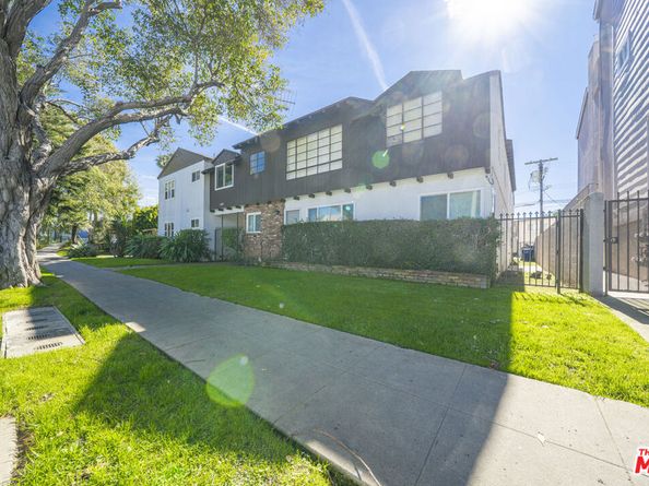 12012 WASHINGTON Place, Los Angeles CA 90066