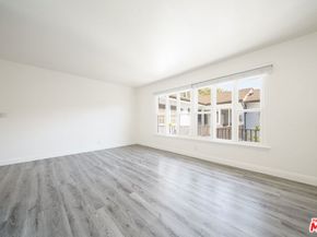 12012 WASHINGTON Place, Los Angeles CA 90066