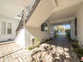 12012 WASHINGTON Place, Los Angeles CA 90066
