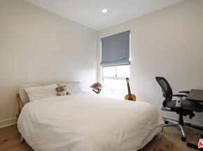 108 S Croft Avenue 103, Los Angeles CA 90048