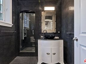 725 N Faring Road, Los Angeles CA 90077