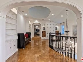 725 N Faring Road, Los Angeles CA 90077