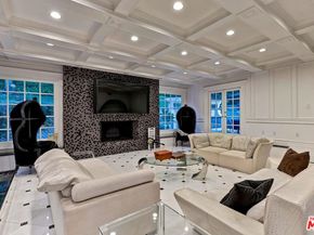 725 N Faring Road, Los Angeles CA 90077