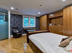 725 N Faring Road, Los Angeles CA 90077