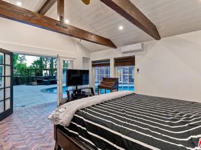 725 N Faring Road, Los Angeles CA 90077