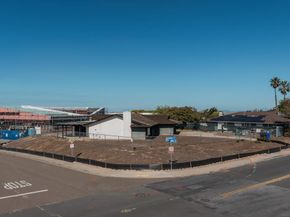 8504 Prestwick Dr, La Jolla CA 92037