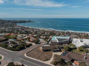 8504 Prestwick Dr, La Jolla CA 92037