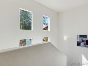 5427 Soho View Ter, San Diego CA 92105
