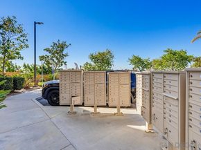 5427 Soho View Ter, San Diego CA 92105