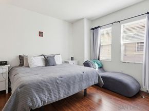 5427 Soho View Ter, San Diego CA 92105