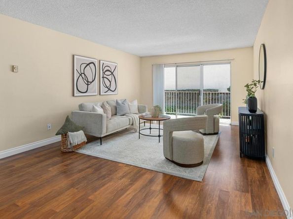 2332 Hosp Way 207, Carlsbad CA 92008