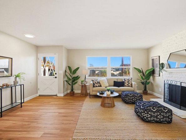 8637 Jenny Avenue, San Diego CA 92123