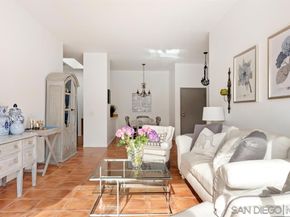 8328 Regents Rd 3G, San Diego CA 92122