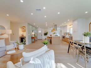 2927 Governor Dr, San Diego CA 92122