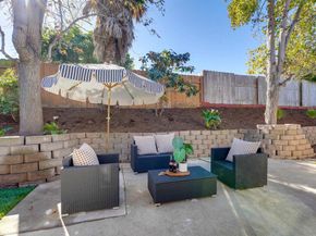 2927 Governor Dr, San Diego CA 92122