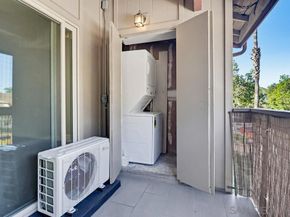 5493 Adobe Falls Rd 10, San Diego CA 92120