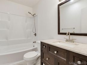 5493 Adobe Falls Rd 10, San Diego CA 92120