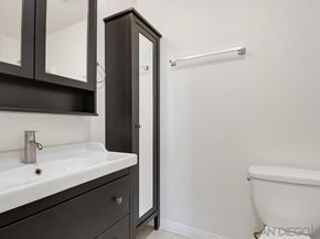 5493 Adobe Falls Rd 10, San Diego CA 92120