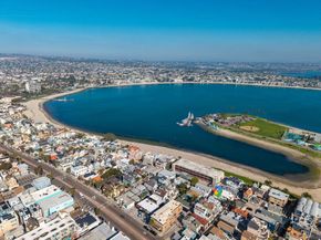 830 Pismo Ct, San Diego CA 92109