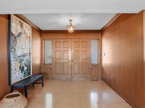 2255 Evergreen St, Point Loma CA 92106