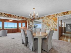 2255 Evergreen St, Point Loma CA 92106