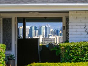 2255 Evergreen St, Point Loma CA 92106