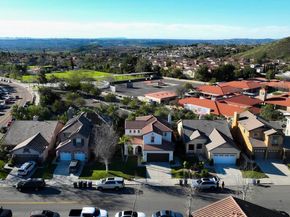 700 Rocking Horse Dr, Chula Vista CA 91914