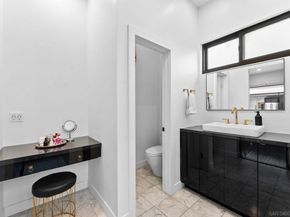 4944 35Th St, San Diego CA 92116