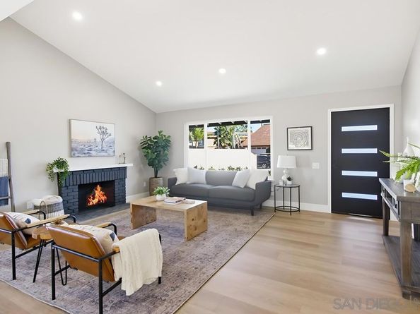 15220 Amalia St, San Diego CA 92129