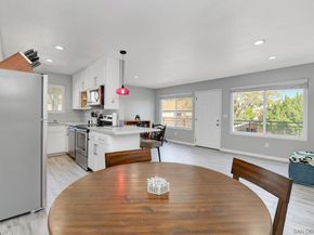 7864 Camino Jonata, San Diego CA 92122