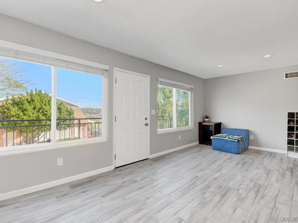 7864 Camino Jonata, San Diego CA 92122