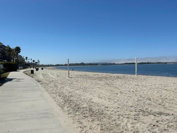 3843 Riviera Dr 1, San Diego CA 92109