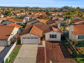 7427 Kamwood St, San Diego CA 92126